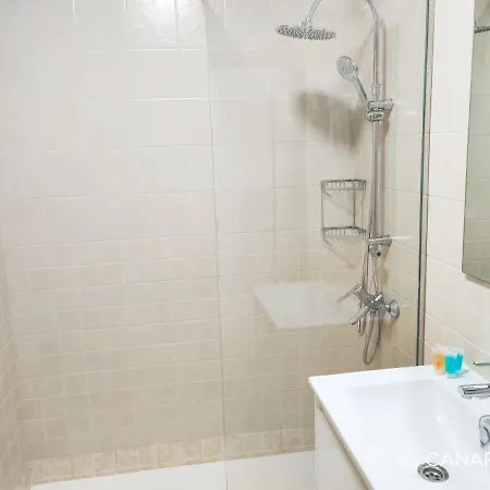 Intimate And Stilysh Apt, Pkg, Self Entry By Canary365 *