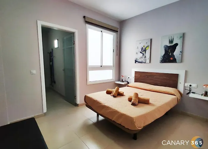 Intimate And Stilysh Apt, Pkg, Self Entry By Canary365 Appartement Tenoya